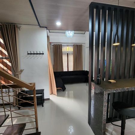 דירות באגויו Baguio Hillside Haven מראה חיצוני תמונה
